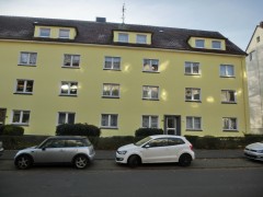 Gemütliche Dachgeschosswohnung im Zentrum von Essen-Borbeck!